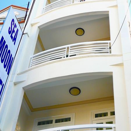 Sea Moon Hotel Nha Trang Exterior photo