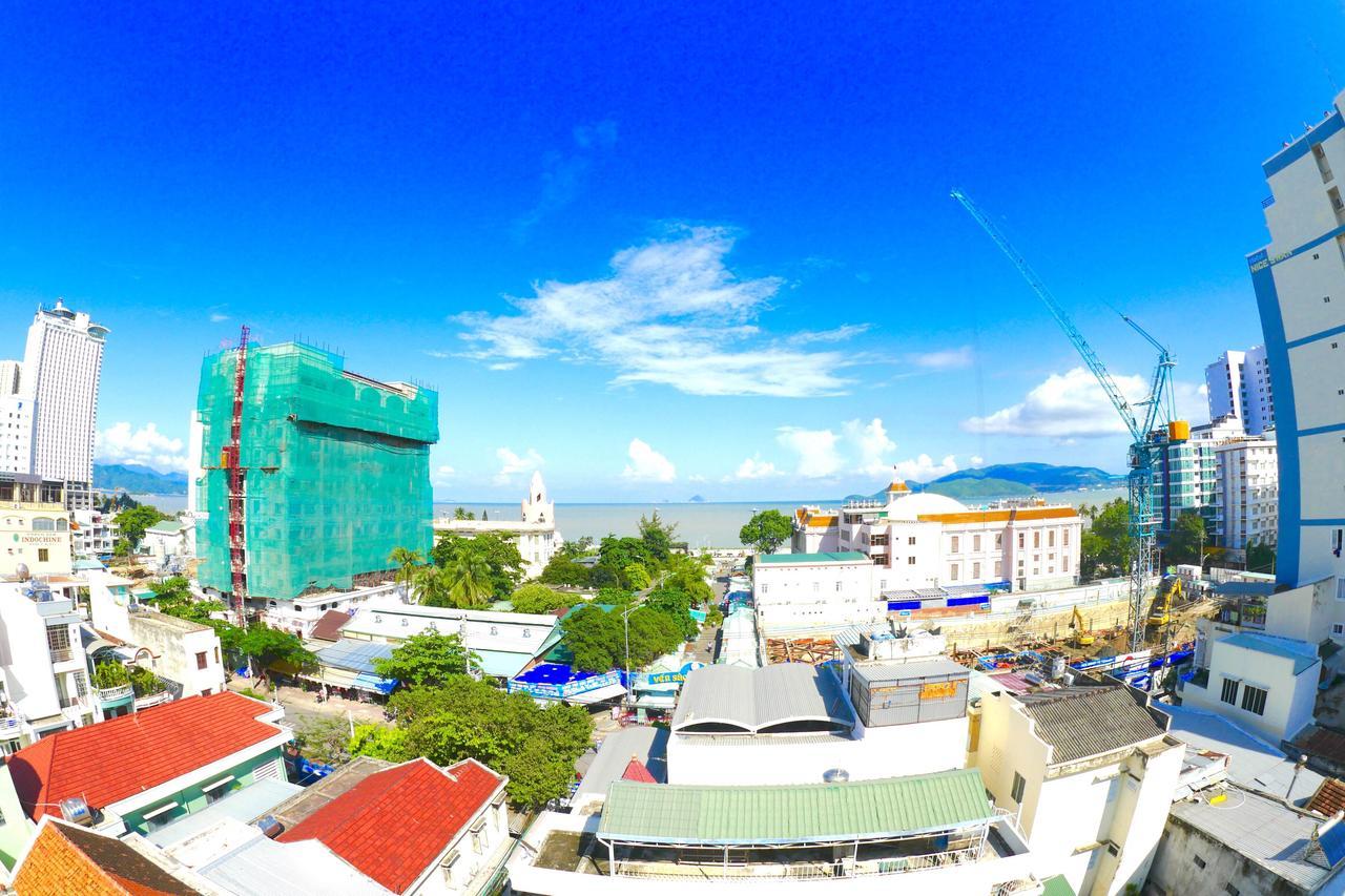 Sea Moon Hotel Nha Trang Exterior photo
